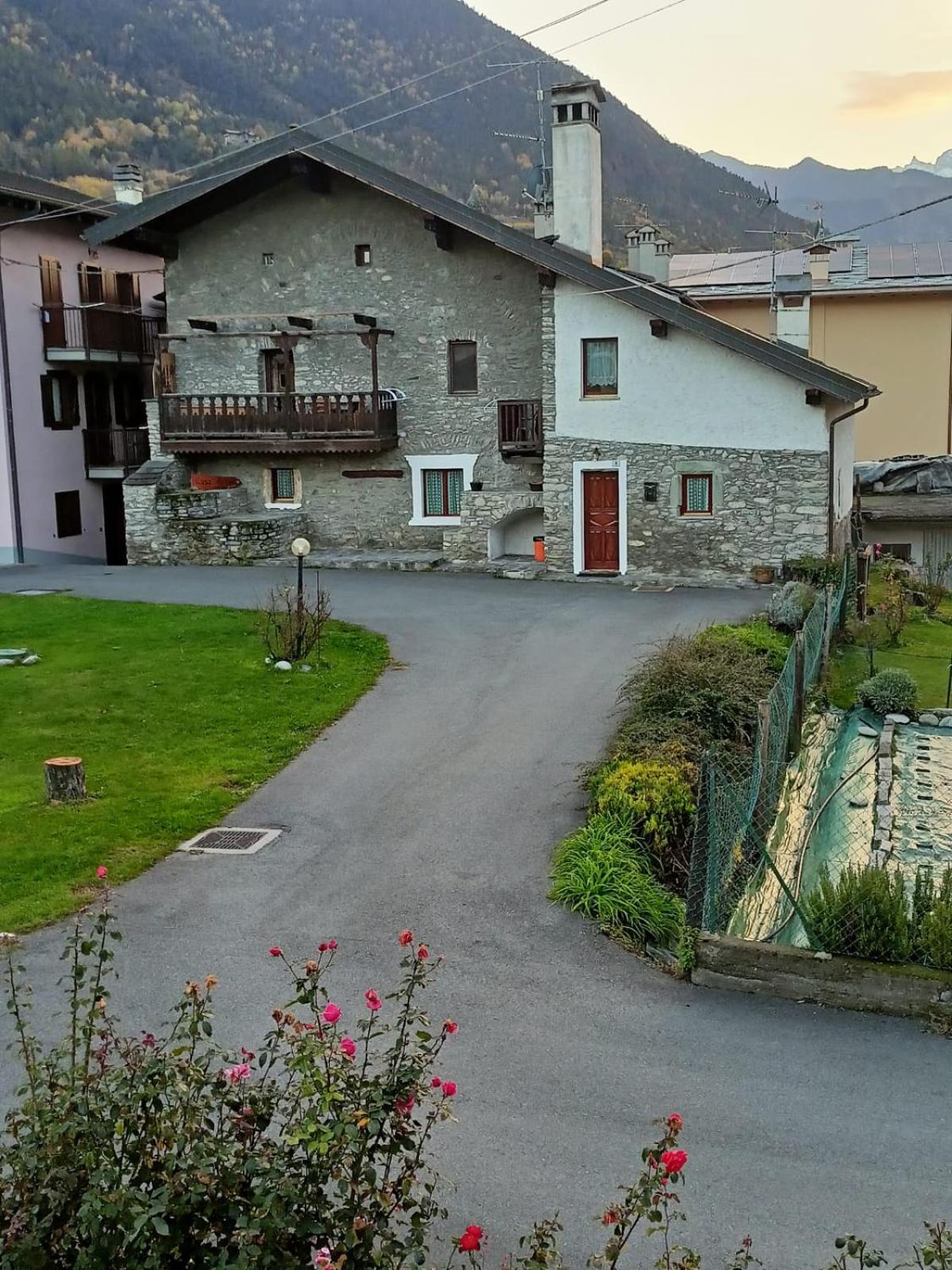 Appartamento Casa D'Antan Gressan Aosta Esterno foto